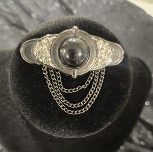 Black and Silver Chain pin